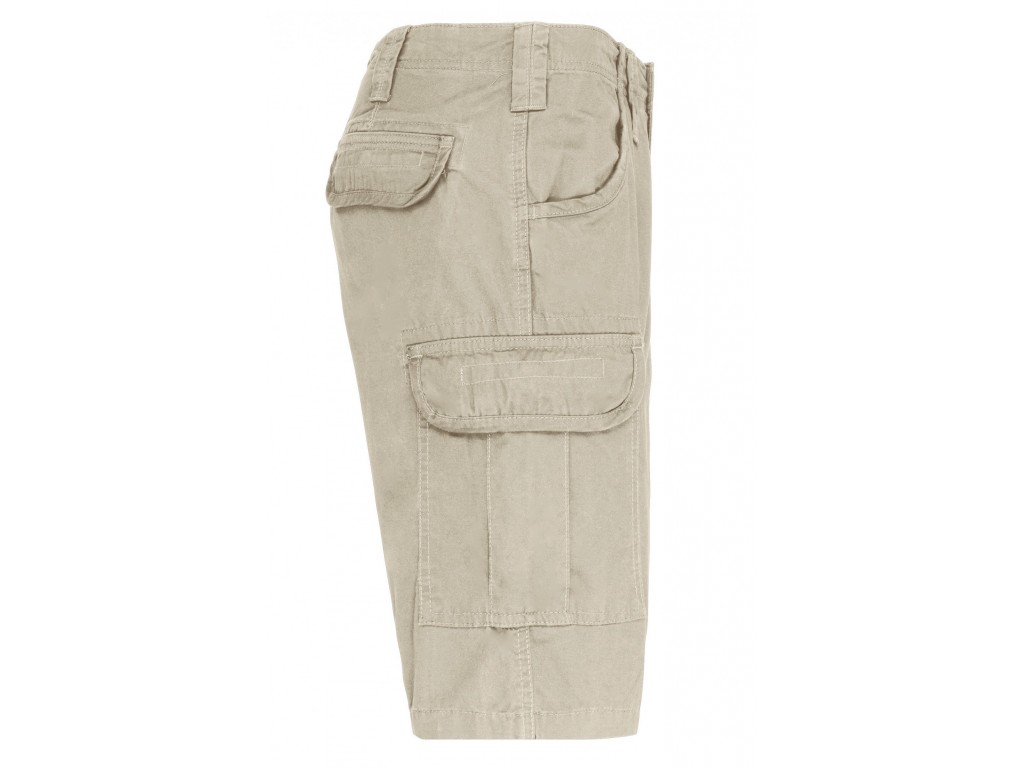 Bermudas cargo de color beige