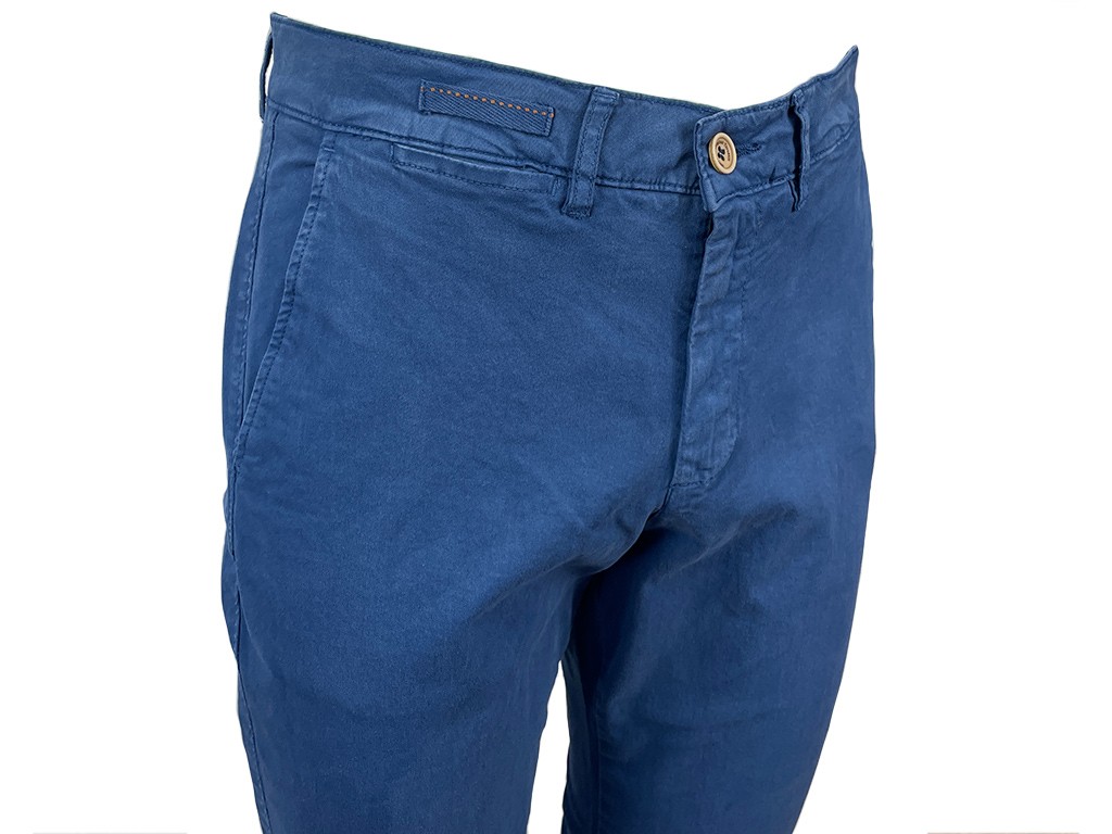 Pantalón de hombre color azul royal