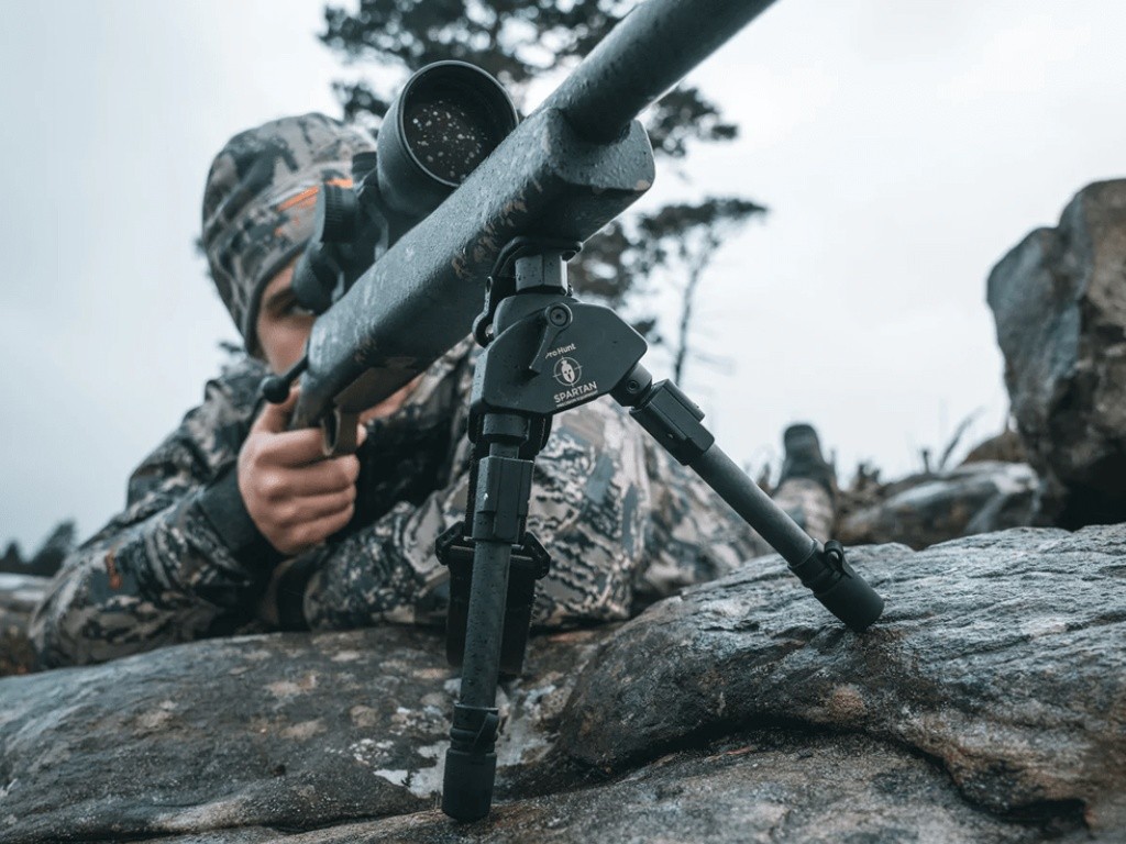 Bípode Javelin Spartan Pro Hunt Tac largo en Serbal de los Cazadores
