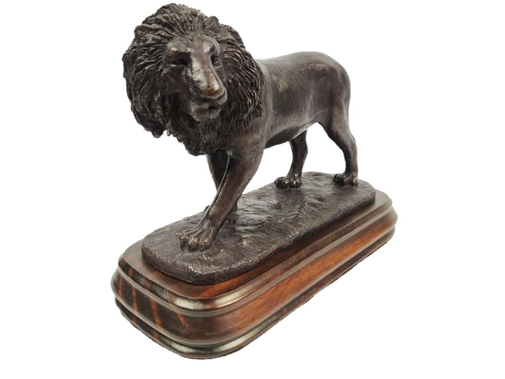 Bronce de león