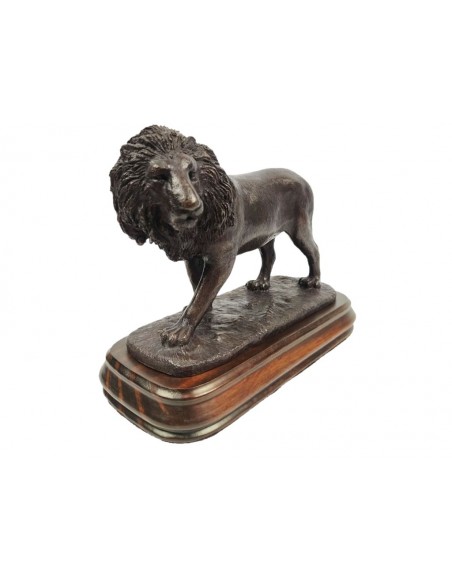 Bronce de león
