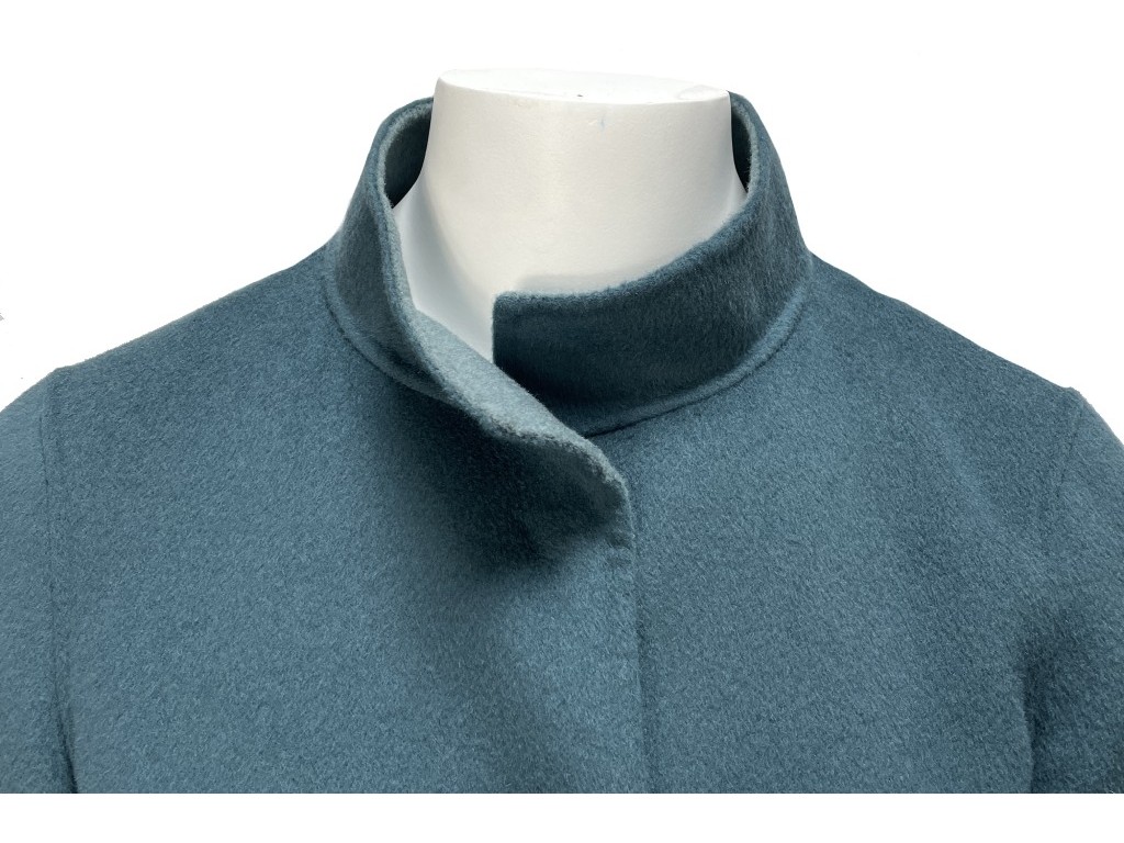 Abrigo cashmere reversible en Serbal de los Cazadores