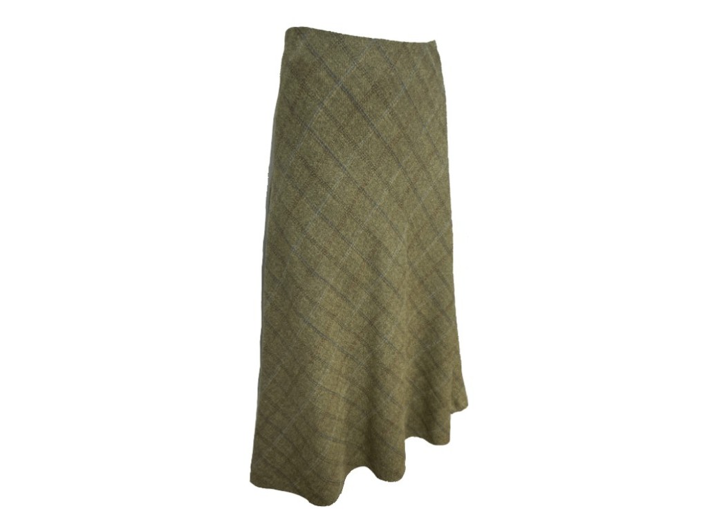 Falda evasé en tonos verde y beige