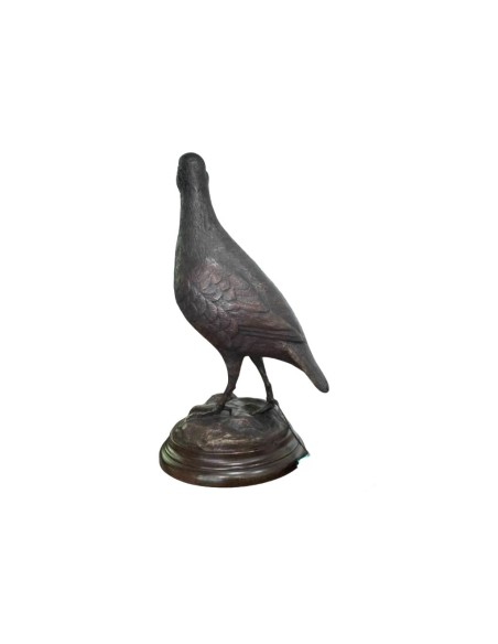 Bronce de perdiz posada