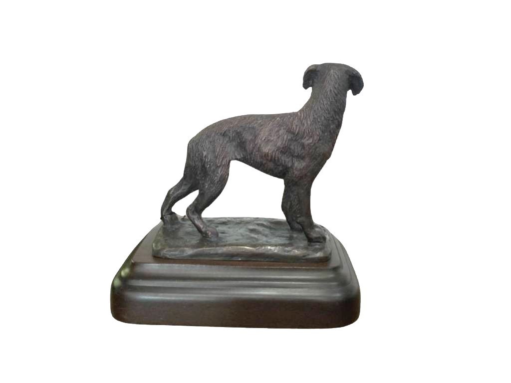 Bronce de perro spaniel bretón de Lucio Relaño