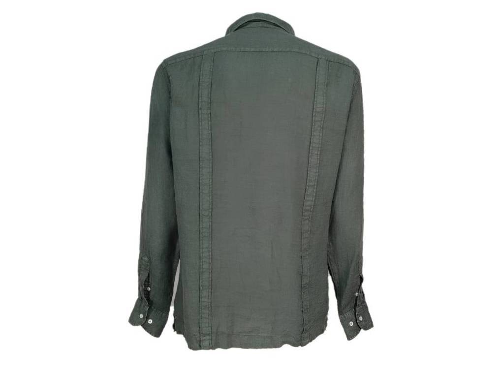 Guayabera Serbal color verde oscuroerde
