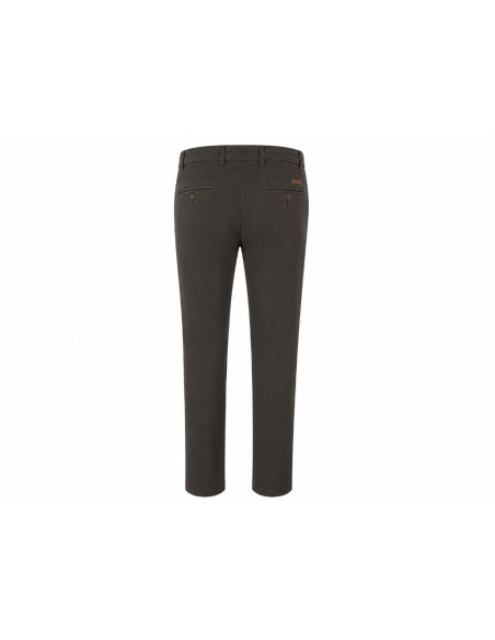 Pantalón chino color marrón