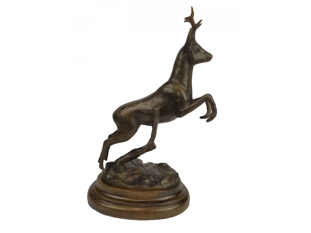 Bronce corzo rama del artista Lucio Relaño