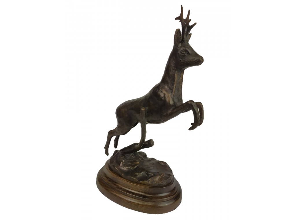 Bronce corzo rama del artista Lucio Relaño