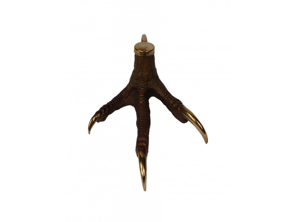 Bronce garra del autor Lucio Relaño