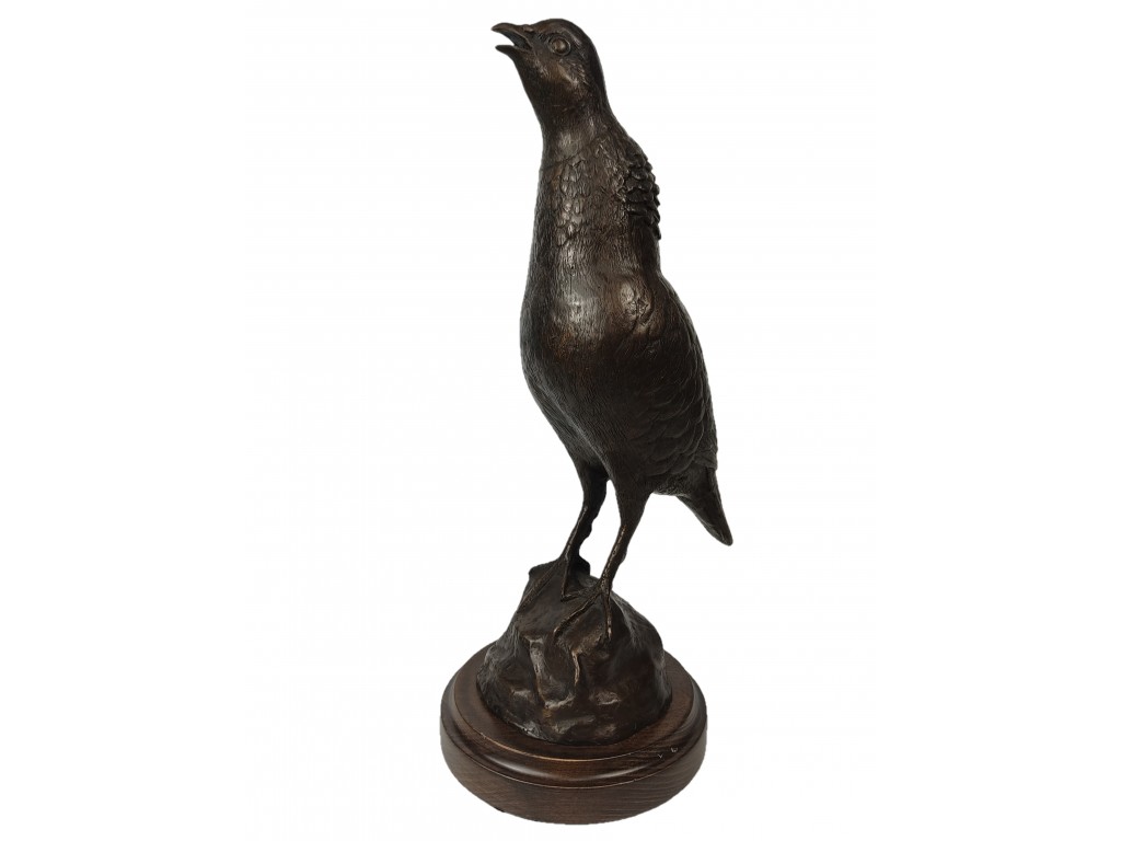 Bronce de halcón atalaya del autor Lucio Relaño
