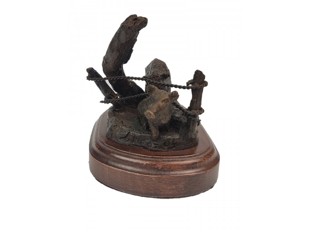 Bronce gatera
