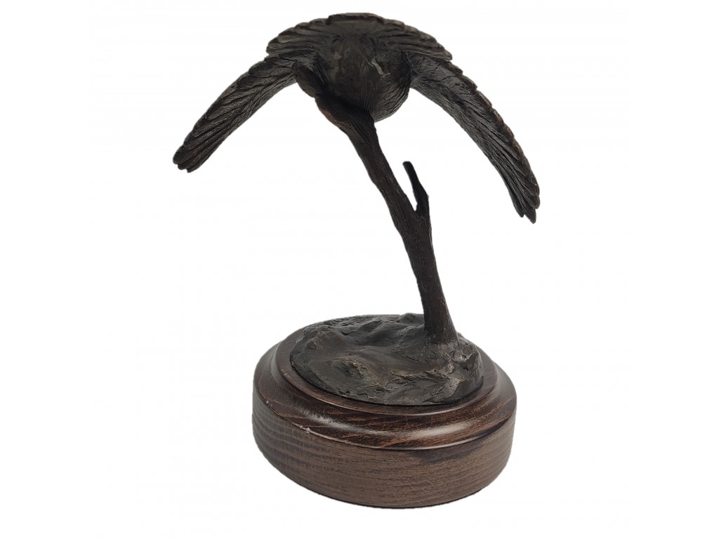 Bronce pequeño de perdiz volando del autor Lucio Relaño