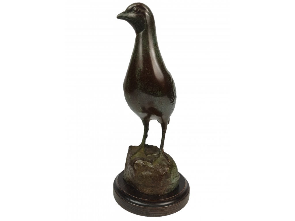Bronce pulido de  perdiz sobre piedra del autor Lucio Relaño